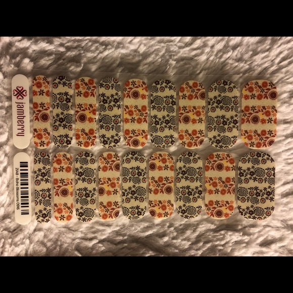 Jamberry Boho Blossom - Picture 2 of 3